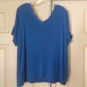 Cabi t-shirt, size small
